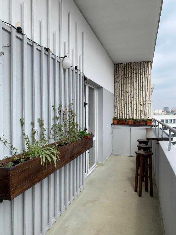 Garden In The Sky Of Bucharest Apartment Exterior photo